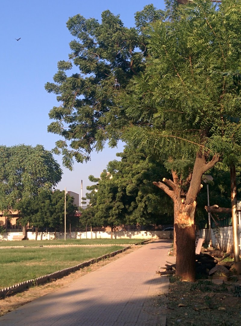 Vivekanand Park - Vivekanand Park 62H8+6GG, Gate Number 1, Near Mahaveer Hospital, Sector-4, Madhuban, Jodhpur, Rajasthan 342005, India