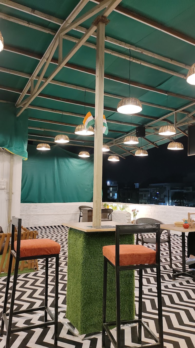 THE ROOFTOP CAFÉ - THE ROOFTOP CAFÉ, 7FJP+X5W, NH43, Kanker, Chhattisgarh 494334, India