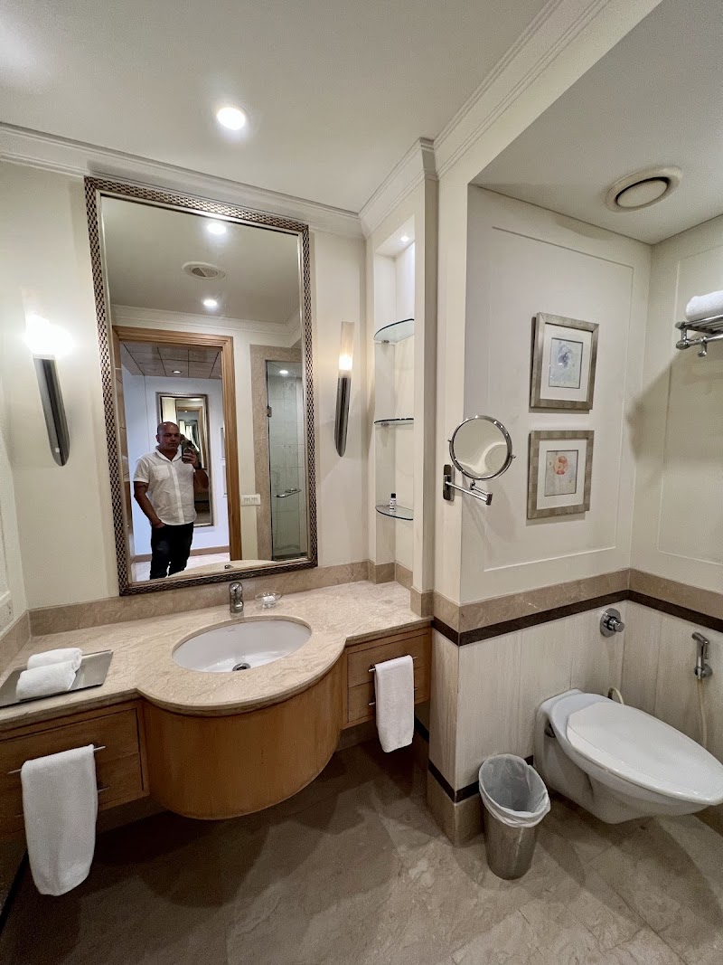 Park Plaza Gurugram - Park Plaza Gurugram B-BLOCK, Sushant Lok Phase I, Sector 43, Gurugram, Haryana 122002, India