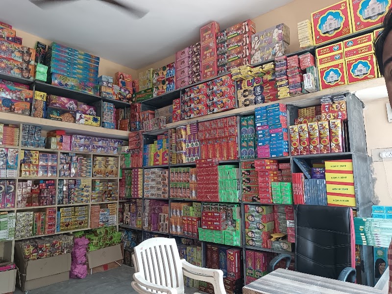 Ratna fire / Ratna Fireworks, Thok Fataka Dukan - Ratna fire / Ratna Fireworks, Thok Fataka Dukan, P6F5+3JJ, Balod, Chhattisgarh 491226, India