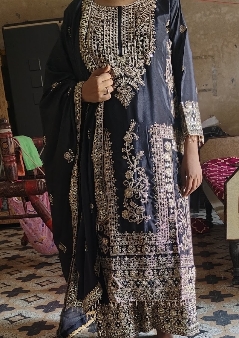 Chandni Brand Dresses - Chandni Brand Dresses Shop No 19, Kherwadi Rd, Kherwadi, Bandra East, Mumbai, Maharashtra 400051, India