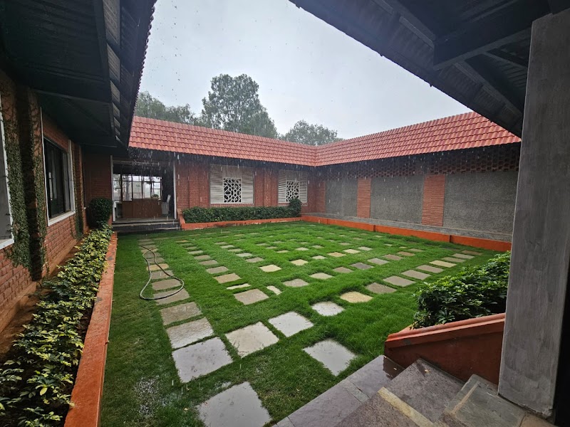 Manu Mess - Manu Mess, K S R T C, OPP ROAD, MASEEDI MUMBAGA KALAMANAGUDI, Temple Rd, Malavalli, Karnataka 571430, India