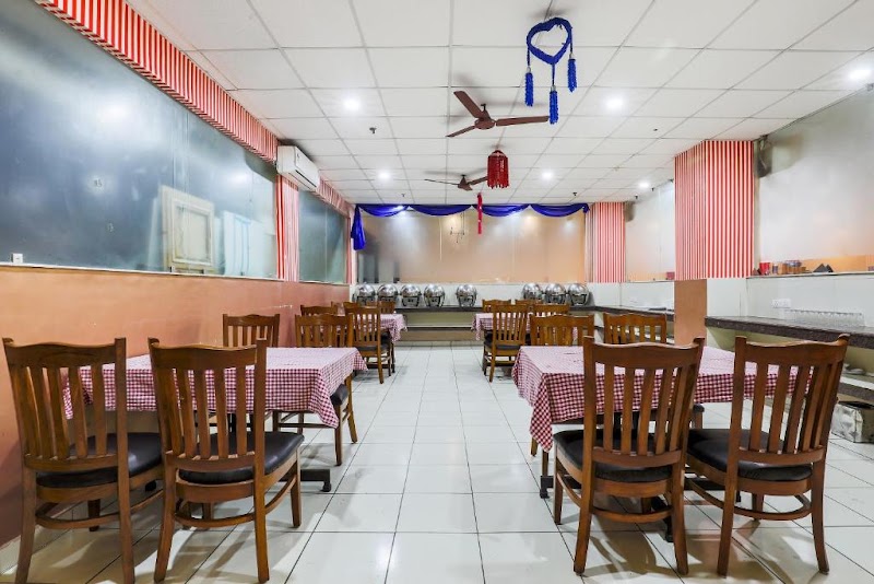 Casa Meera Hotel - Casa Meera Hotel, Bs-31, near by Cleo county, Apartment, Sector 70, Noida, Uttar Pradesh 201316, India