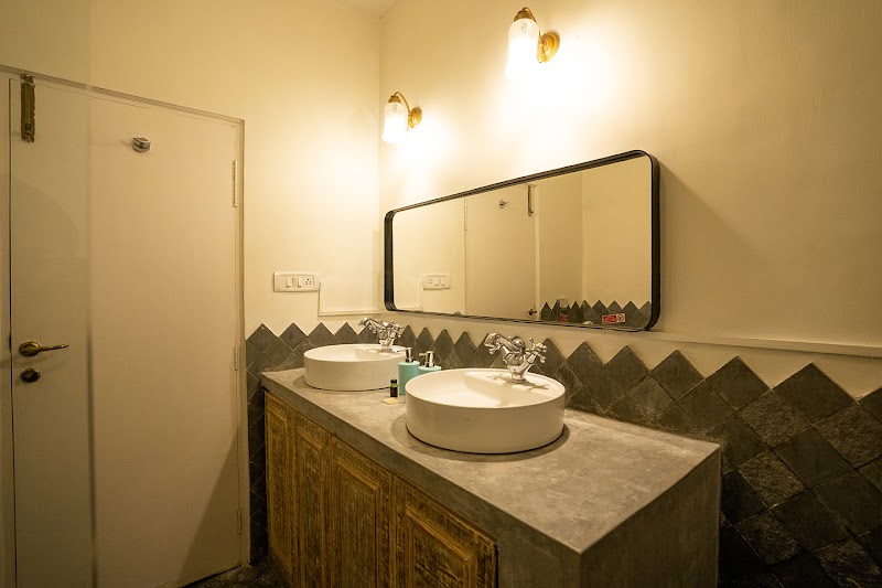 OV PRIVATE POOL VILLAS - OV PRIVATE POOL VILLAS House No. 98, Circle Of Dreams, 8 & 98/7, near Baga, Bardez, Nagva, Arpora, Goa 403516, India