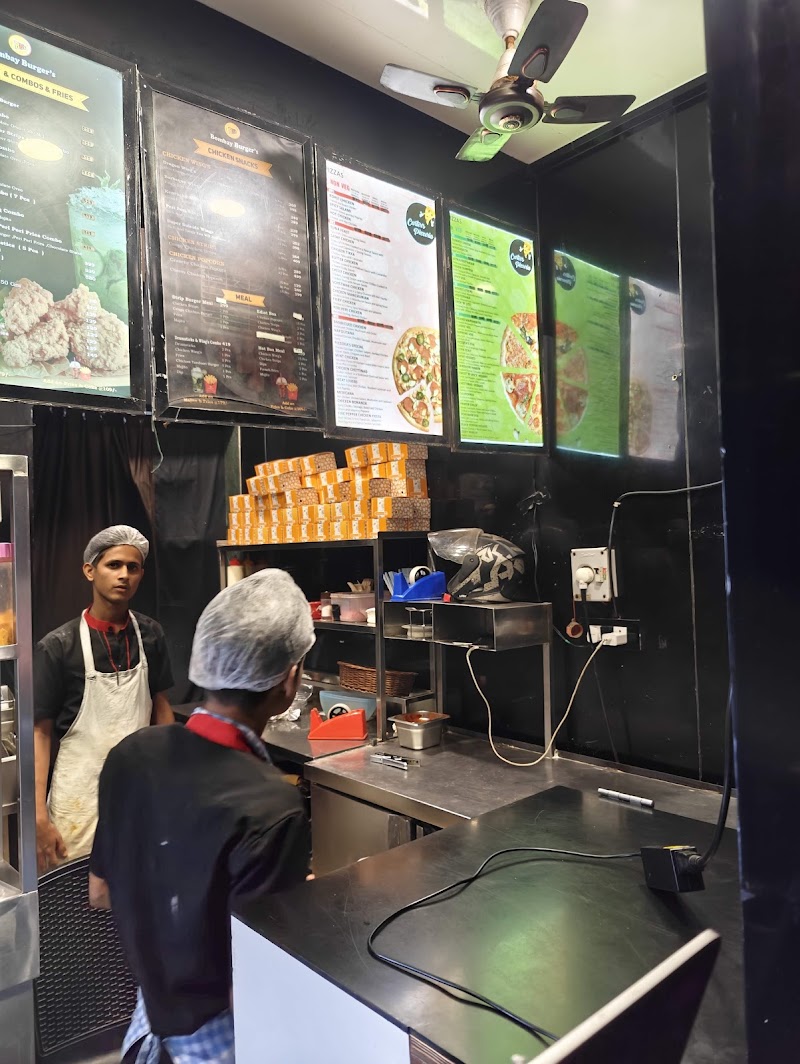 Bombay Burger's - Bombay Burger's Gagangiri Premises, Caffe Coffee Day, 10, Sangeet Samrat Naushad Ali Rd, Union Park, Bandra West, Mumbai, Maharashtra 400052, India