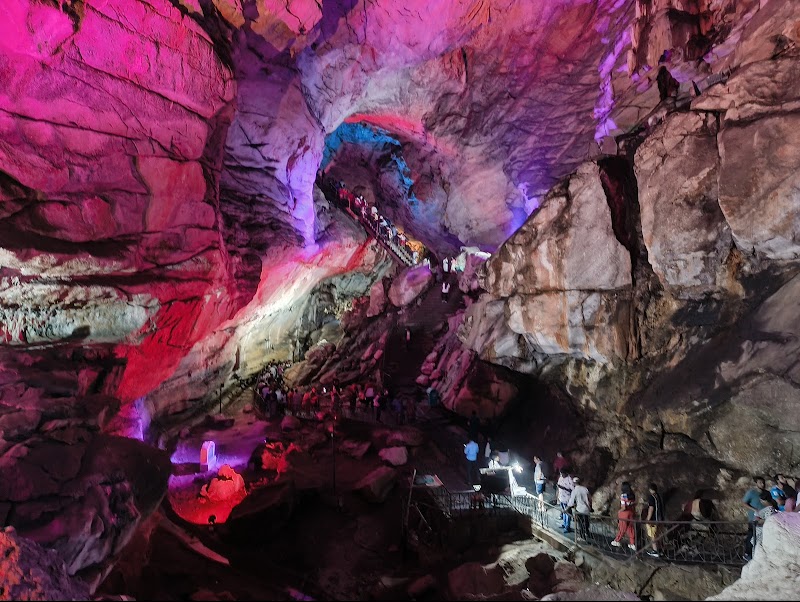Borra Caves - Borra Caves, Alluri Sitharama Raju, Borra, Andhra Pradesh 535145, India