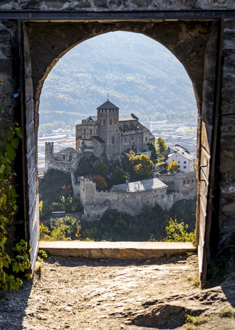 Château de Tourbillon - Château de Tourbillon, Place Maurice Zermatten, 1950 Sion, Switzerland