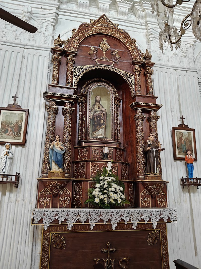 Saint Francis Xavier Church, Chicalim - Saint Francis Xavier Church, Chicalim, Chicalim, Goa 403711, India