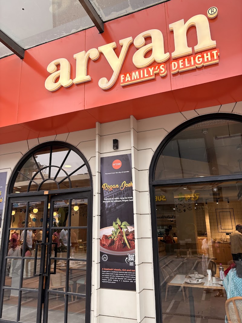 Aryan Family's Delight