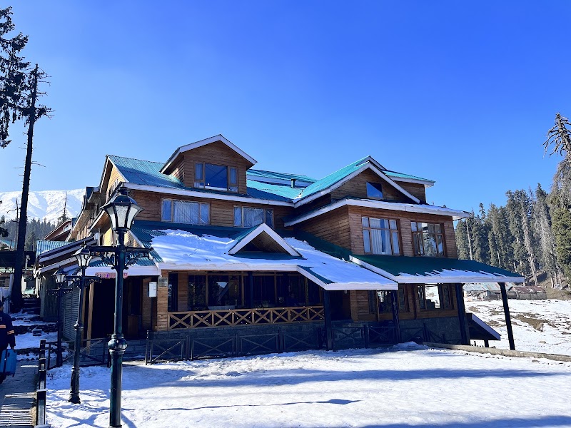 Hotel Heevan Retreat - Hotel Heevan Retreat Heevan Retreats Rd, Gulmarg, 193403
