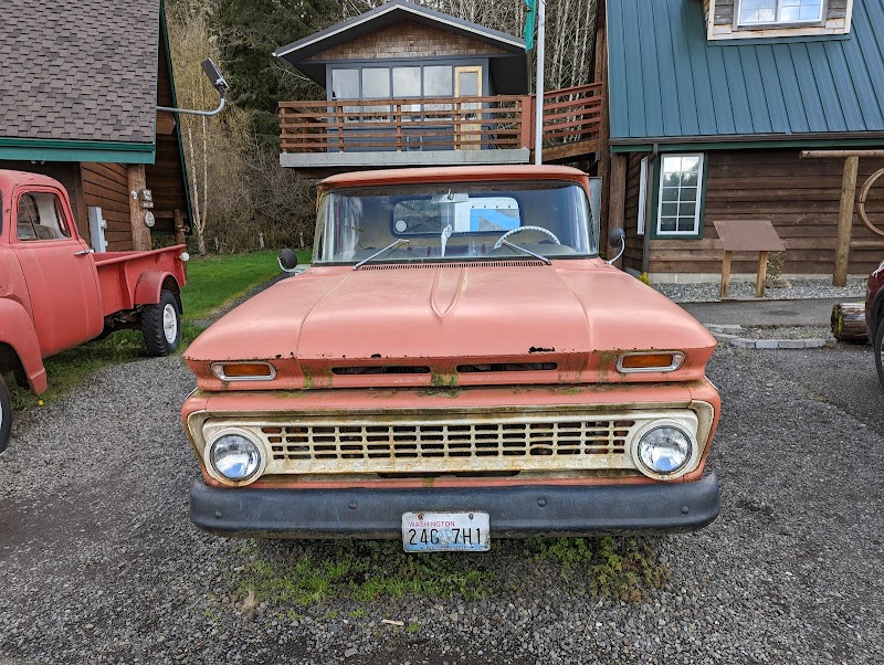 Bella's Truck - Bella's Truck, 1421 S Forks Ave, Forks, WA 98331, USA