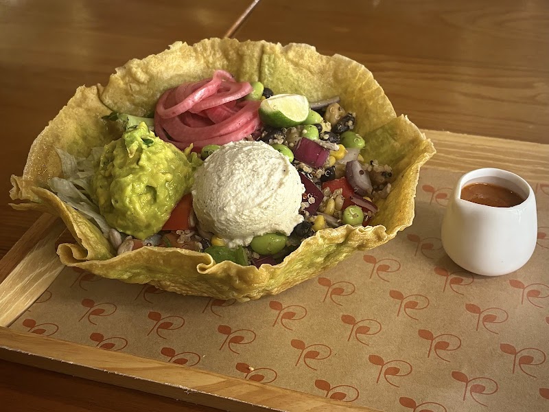 Roots Plant-based Cafe - Ben Thanh - Roots Plant-based Cafe - Ben Thanh 113-115 Lý Tự Trọng, P, Quận 1, Hồ Chí Minh 70000, Vietnam