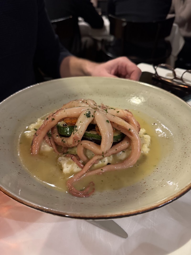 Carpaccio - Carpaccio ul. Nikole Tesle 14, 10000, Zagreb, Croatia