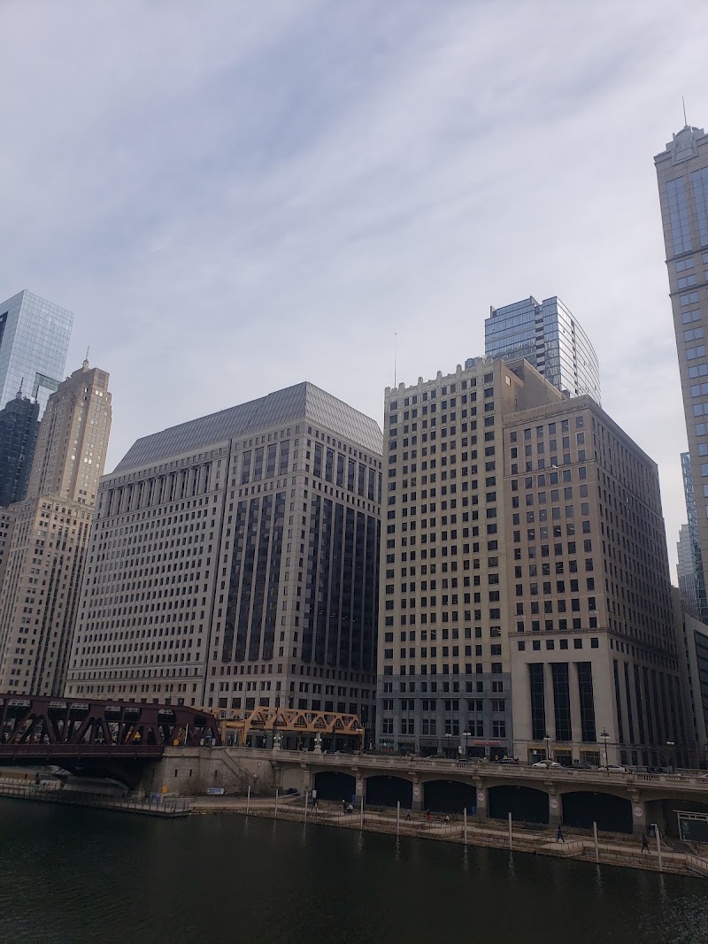 THE MART - THE MART, 222 W Merchandise Mart Plaza, Chicago, IL 60654, USA