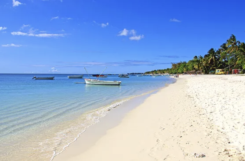 Trou aux Biches Beach