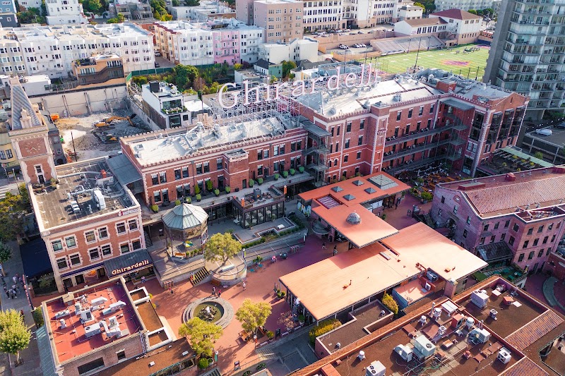 Ghirardelli Square - Ghirardelli Square, 900 North Point St E204A, San Francisco, CA 94109, USA