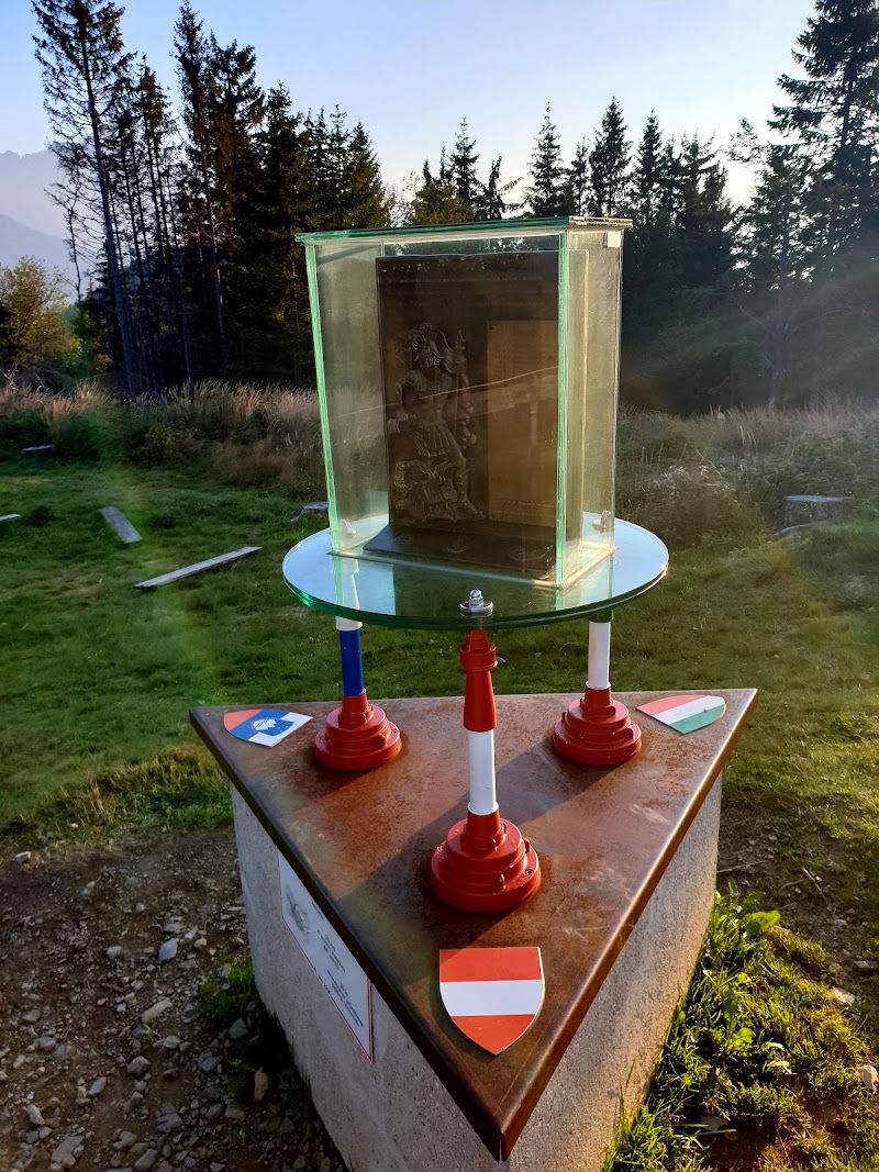 Border Tripoint (AT/IT/SLO) - Border Tripoint (AT/IT/SLO), 9601 Arnoldstein, Austria