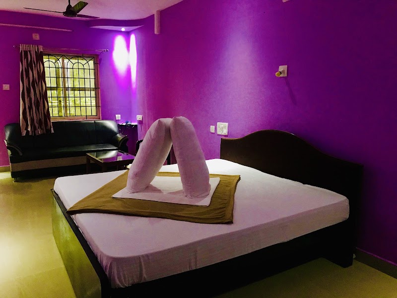Anugraha Lodge, Udupi - Anugraha Lodge, Udupi Kanakdas Road, north school, near Corporation Bank, Thenkpete, Maruthi Veethika, Udupi, Karnataka 576101, India