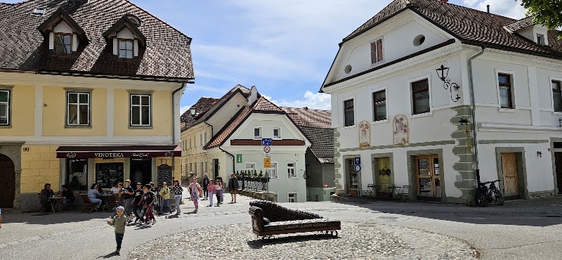 fountain of Josipini Hočevar, Linhart Square, Radovljica - fountain of Josipini Hočevar, Linhart Square, Radovljica Linhartov trg 15, 4240 Radovljica, Slovenia