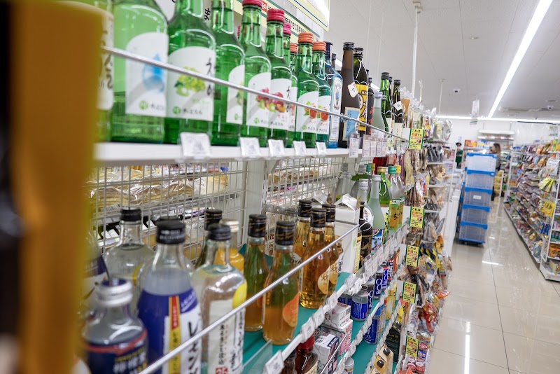7-Eleven - 7-Eleven, 1-chōme-1-7 Sakuragawa, Naniwa Ward, Osaka, 556-0022, Japan