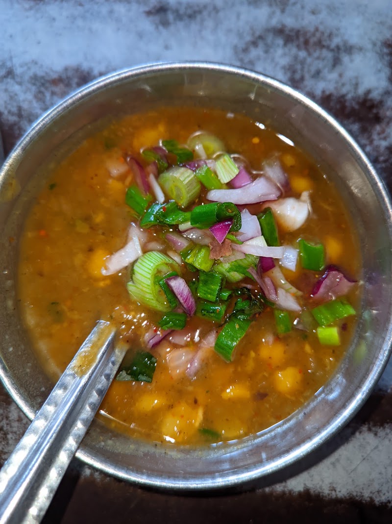 Pawan Kulche Wale - Pawan Kulche Wale, JV7P+Q85, Unnamed Road, Near Guru Nanak Pura,Tahli Wala Chowk,Near Barsati Nala,Bazar No. 4, Ram Singh Colony, Kotatma Ram, Amritsar, Amritsar Cantt., Punjab 143006, India
