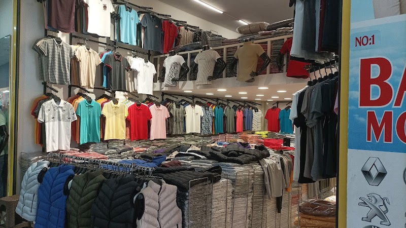 Merter Toptan Tekstil Caddesi - Merter Toptan Tekstil Caddesi, European Side, Mehmet Nesih Özmen, 34173 Güngören/İstanbul, Türkiye