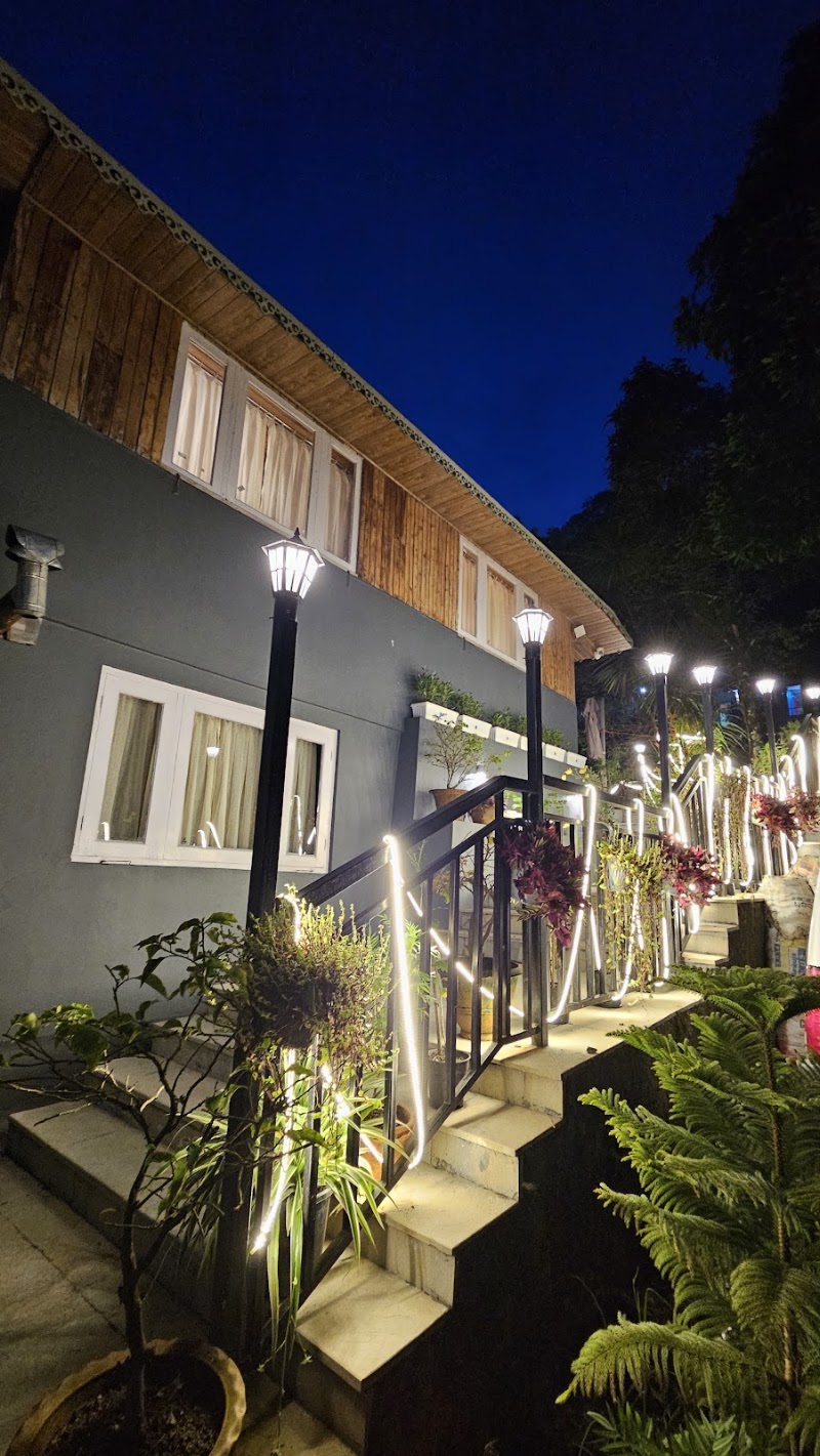 Pine Forest Retreat - Pine Forest Retreat W7PV+RGC, Kurseong, West Bengal 734224, India