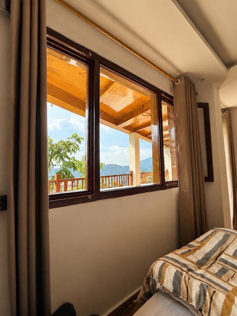 The Cozy Nook - The Cozy Nook, Link Rd, Paltan Bazar, Dharanaula, Almora, Uttarakhand 263601, India