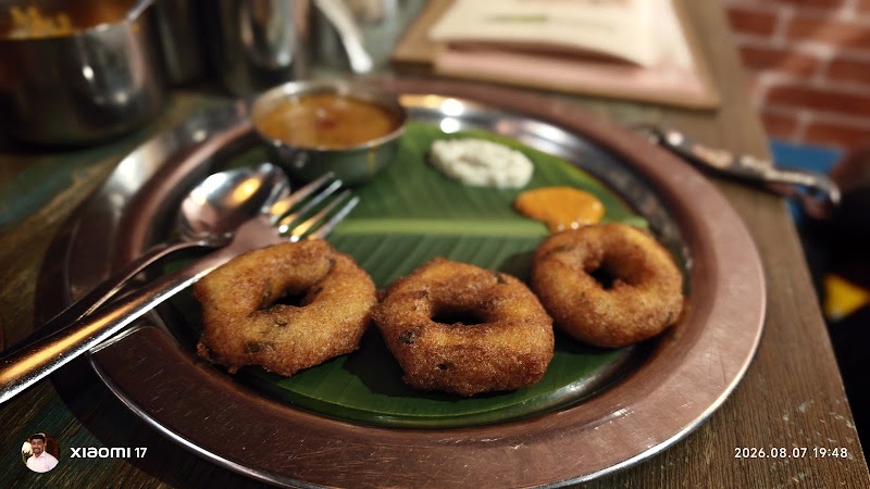 Banana Leaf Restaurant - Banana Leaf Restaurant New Link Rd, next to Bata Showroom, near Inorbit Mall, Malad, Ram Nagar, Malad West, Mumbai, Maharashtra 400064, India