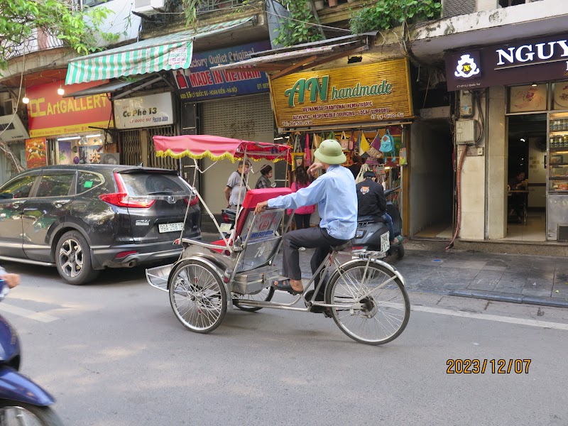Số 10 - Số 10, 6 P. Lý Quốc Sư, Hoàn Kiếm, Hà Nội, Vietnam