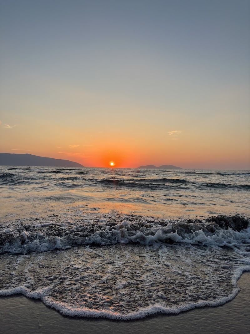 Plazhi i Ri - Plazhi i Ri, Vlora, Albania