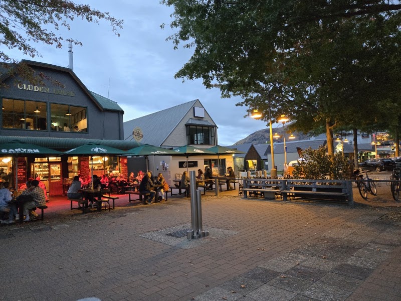 Lakefront Car Park - Lakefront Car Park, 100 Ardmore Street, Wānaka 9305, New Zealand