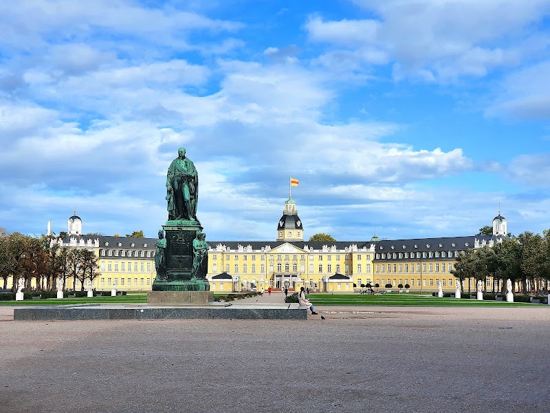 Karlsruhe Palace - Karlsruhe Palace, Schloßbezirk 10, 76131 Karlsruhe, Germany