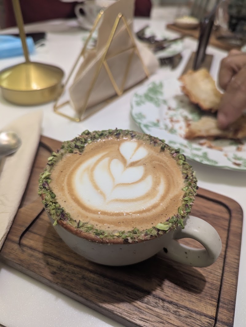 11grams Coffee Roasters - 11grams Coffee Roasters Sujeer House,Ground floor, Magrath Road, Mahatma Gandhi Rd, Ashok Nagar, Bengaluru, Karnataka 560001, India