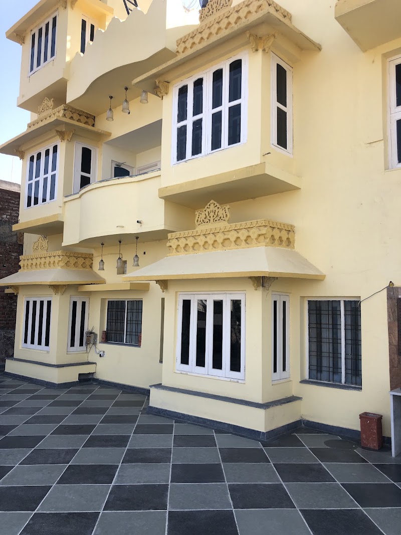 Jai Villa Homestay - Jai Villa Homestay 3-Ratanjeet Complex, Sector-13, Hiran Magri, Sector No. 13, Hiran Magri, Udaipur, Gordhan Vilas Rural, Rajasthan 313001, India