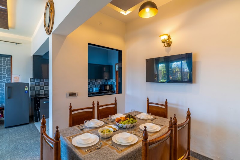 StayVista at The Kafal Villa - StayVista at The Kafal Villa CPJ9+2FP, North Gola Range, Uttarakhand 263136, India