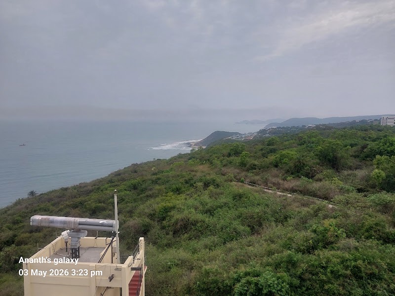 Dolphin's Nose Lighthouse - Dolphin's Nose Lighthouse, Dolphin Hill, Gajuwaka, Andhra Pradesh 530005, India