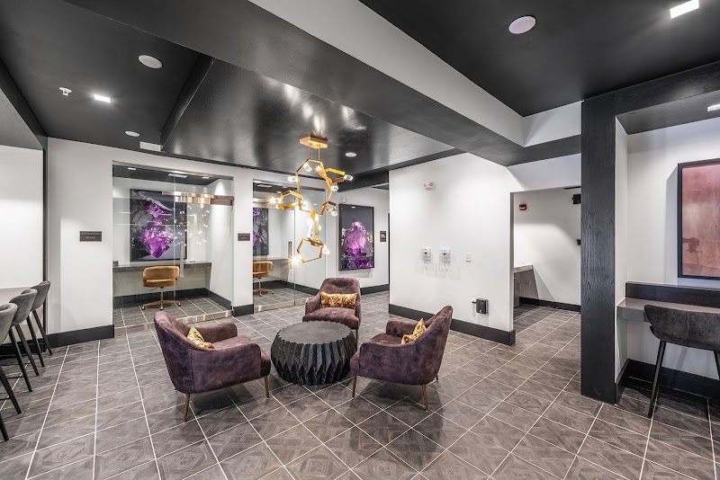 Capital Collective Luxury Apartments - Capital Collective Luxury Apartments, 401 E Oglethorpe Ave, Savannah, GA 31401, USA