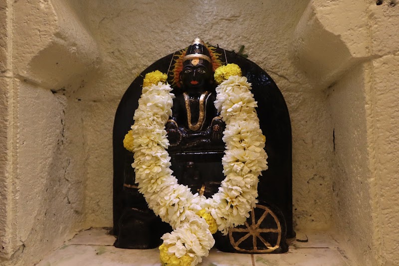 Shri Krushneshwar Mahadev Mandir - Shri Krushneshwar Mahadev Mandir 1302, Sadashiv Peth Rd, Nagnath Par, Perugate, Sadashiv Peth, Pune, Maharashtra 411030, India