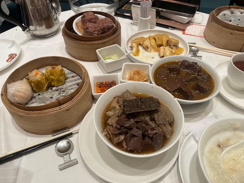 Maxim's Palace - Maxim's Palace G27, Tsuen Wan Luk Yeung Galleria22-66 Wai Tsuen Rd, Tsuen Wan, Hong Kong