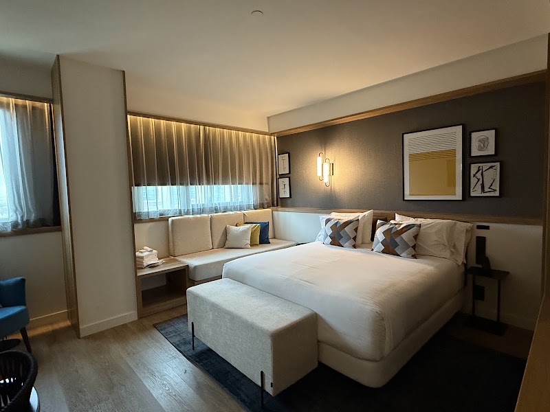Four Points by Sheraton Barcelona Airport - Four Points by Sheraton Barcelona Airport Carrer de Catalunya, 08840 Viladecans, Barcelona, Spain