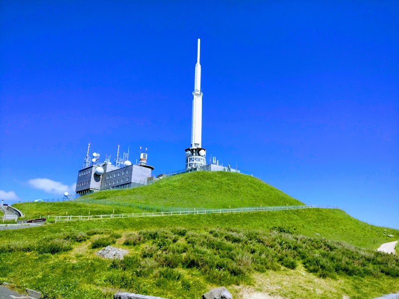 Parc naturel régional des Volcans d'Auvergne - Parc naturel régional des Volcans d'Auvergne Château de Montlosier, 63970 Aydat, France