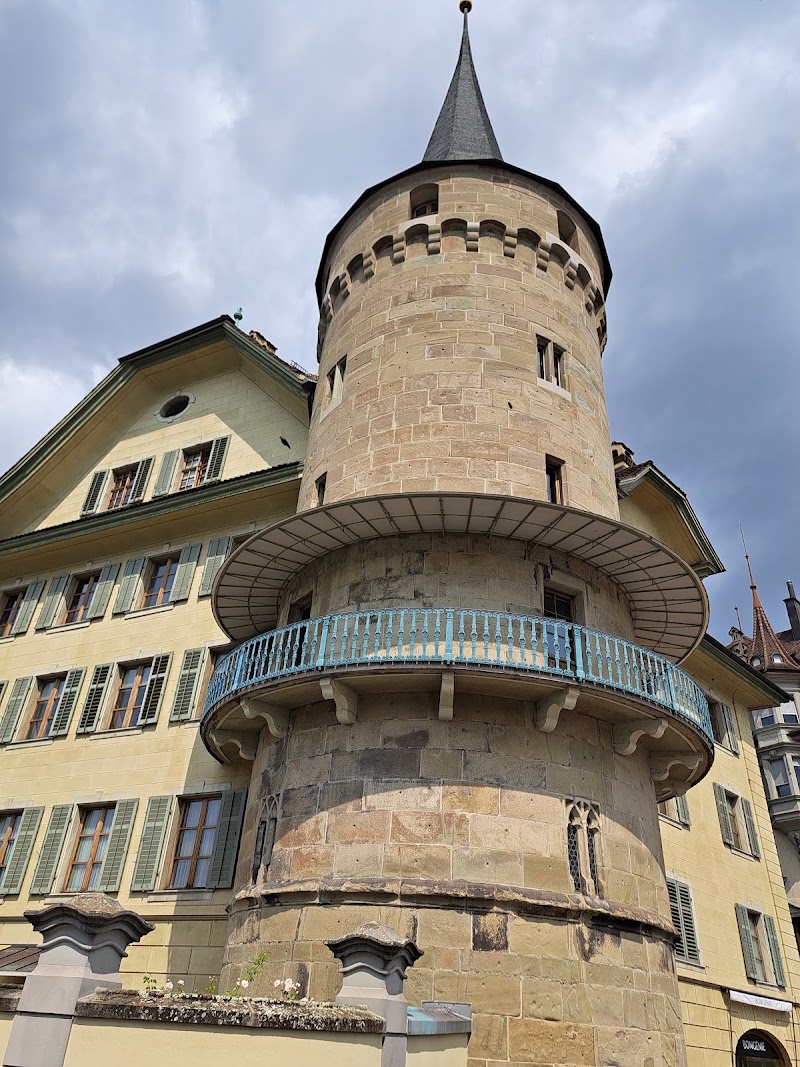 Meeting point Lucerne - Meeting point Lucerne Schwanenpl. 7, 6004 Luzern, Switzerland
