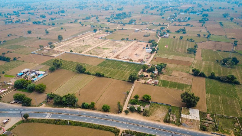 Aravali Hills Farms & Villa - Aravali Hills Farms & Villa, Bhiwadi State Highway, Ghasoli, Alwar, Rajasthan 301405, India