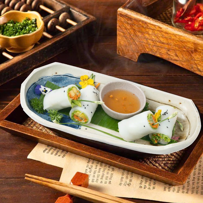 Thành Vietnamese Restaurant & Vegan Food - Thành Vietnamese Restaurant & Vegan Food 29B Lê Thánh Tôn, Sài Gòn, Hồ Chí Minh 700000, Vietnam