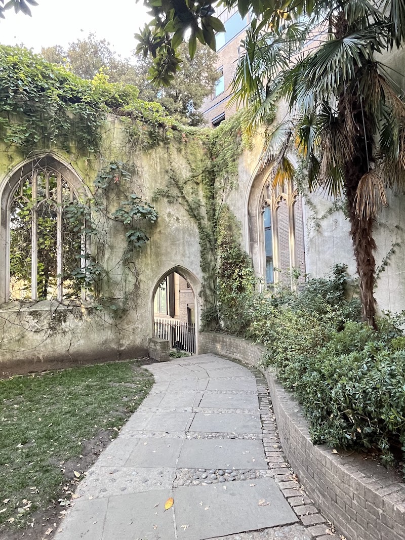 St Dunstan in the East Church Garden - St Dunstan in the East Church Garden St Dunstan's Hill, London EC3R 5DD, UK