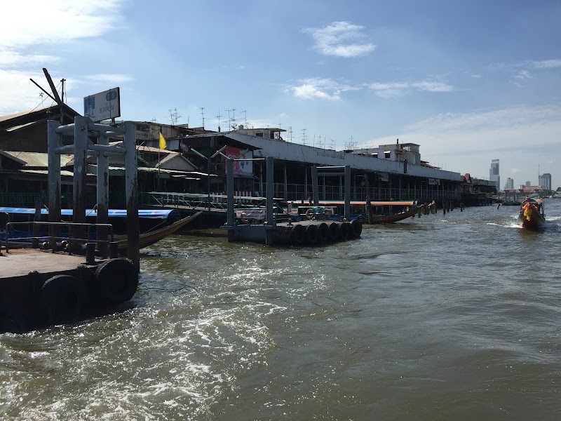 Wat Arun Ferry Pier - Wat Arun Ferry Pier, 34 Thanon Wang Doem, Khwaeng Wat Arun, Khet Bangkok Yai, Krung Thep Maha Nakhon 10600, Thailand