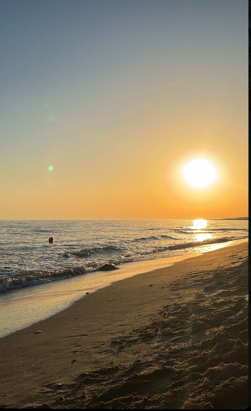 Patrizia’s Beach - Patrizia’s Beach, Lungomare Amerigo Vespucci, 10, 00122 Roma RM, Italy