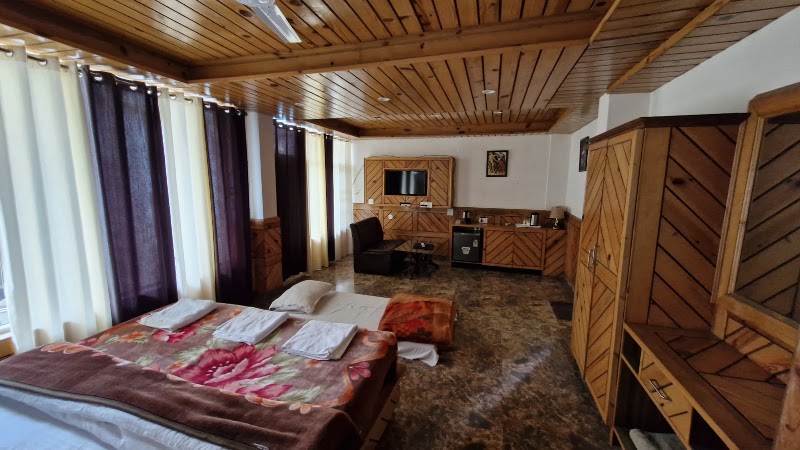 Hotel Mount Edge - Hotel Mount Edge, Naddi, McLeod Ganj, Dharamshala, Himachal Pradesh 176216, India