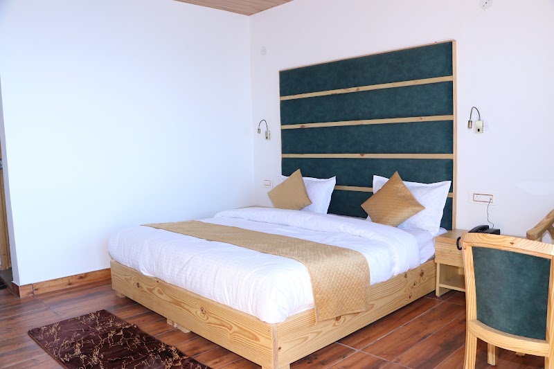 The Deodar stay & dine - The Deodar stay & dine, Kanatal, Kaudia Range, Uttarakhand 249145, India